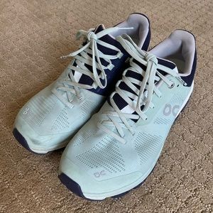 ON Cloudsurfer, US W 9